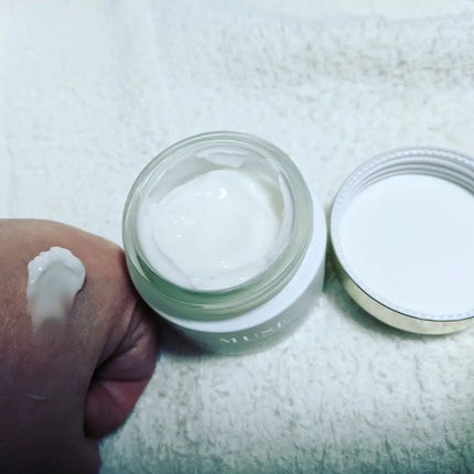 デイリー エッセンシャルズ リジェネレイティング クリーム/ラミューズ/フェイスクリームを使ったクチコミ(2枚目)