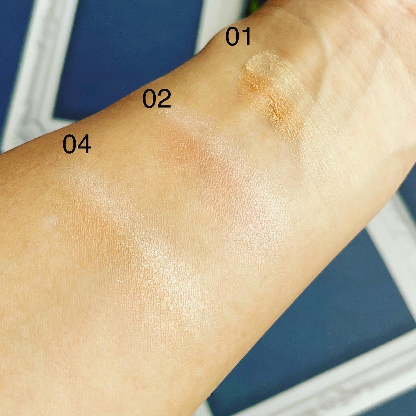 アイカラー/media luxe/アイシャドウパレットを使ったクチコミ(8枚目)