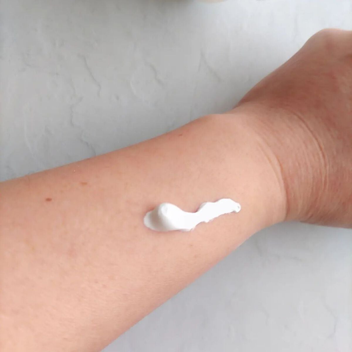 薬用ホワイトコンク ホワイトニングCC CII/ホワイトコンク/ボディクリームを使ったクチコミ(4枚目)