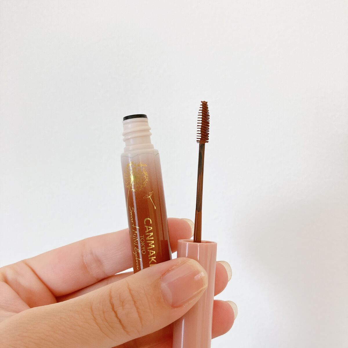 スマートミニアイブロウカラー 01 いつものブラウン/キャンメイク/眉マスカラを使ったクチコミ（2枚目）