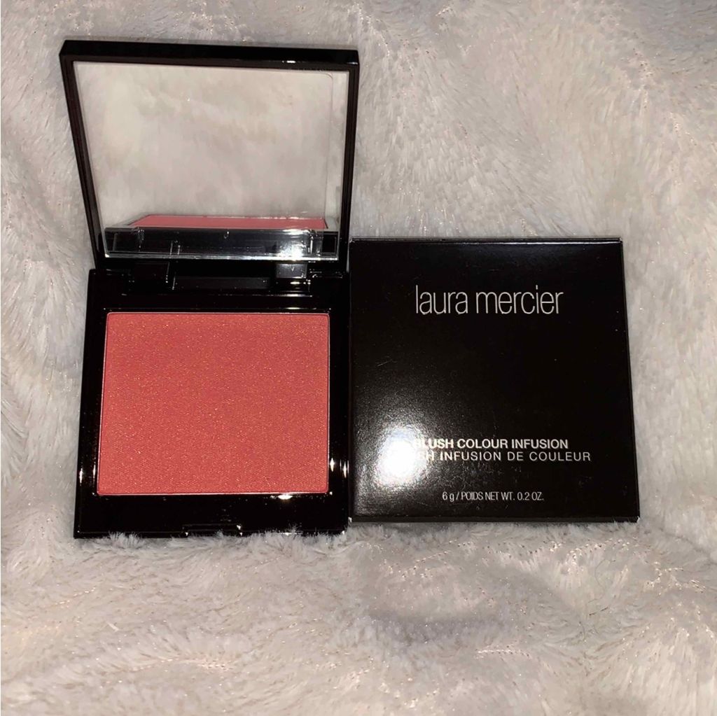 ブラッシュ カラー インフュージョン/ローラ メルシエ/パウダーチークを使ったクチコミ（3枚目）