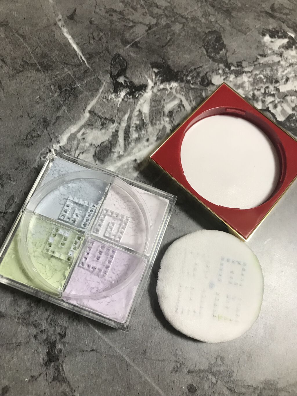 プリズム・リーブル/GIVENCHY/ルースパウダーを使ったクチコミ（3枚目）