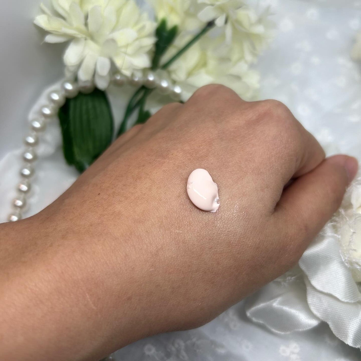 ブラックスネイルグルタチオントーンアップサン/Dr.G/日焼け止めクリームを使ったクチコミ(2枚目)