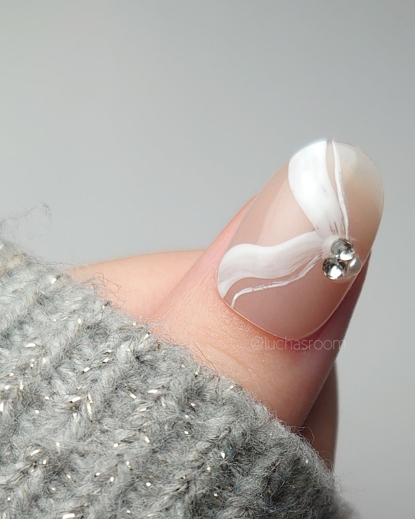 るか @luchasroom on LIPS 「貼るだけ簡単♪サロン級の指先に♡フレンズネイルのネイルチップを..」(8枚目)