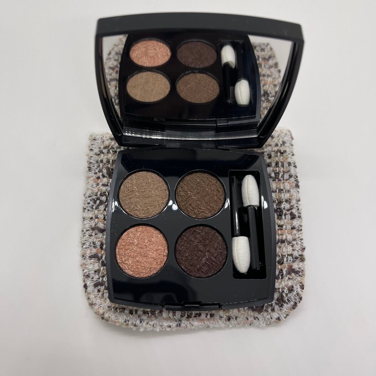 レ キャトル オンブル ツイード/CHANEL/アイシャドウパレットを使ったクチコミ(2枚目)