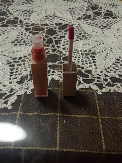 リップアーマーⅩ X06 欲張りサングリア/KiSS/口紅を使ったクチコミ(2枚目)
