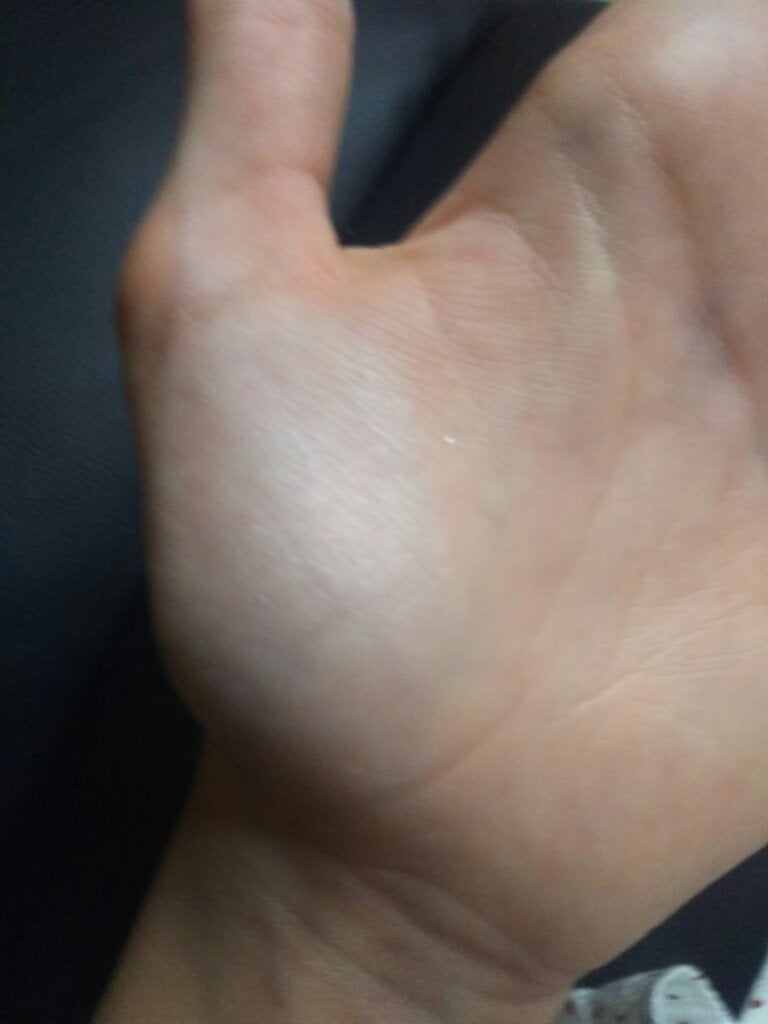 マーブルハイライター/キスミー フェルム/プレストパウダーを使ったクチコミ(3枚目)