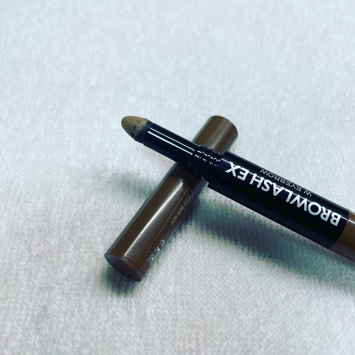 ブロウラッシュEX ウォーターストロング Wアイブロウ (ジェルペンシル&パウダー)/ブロウラッシュ/パウダーアイブロウを使ったクチコミ(4枚目)