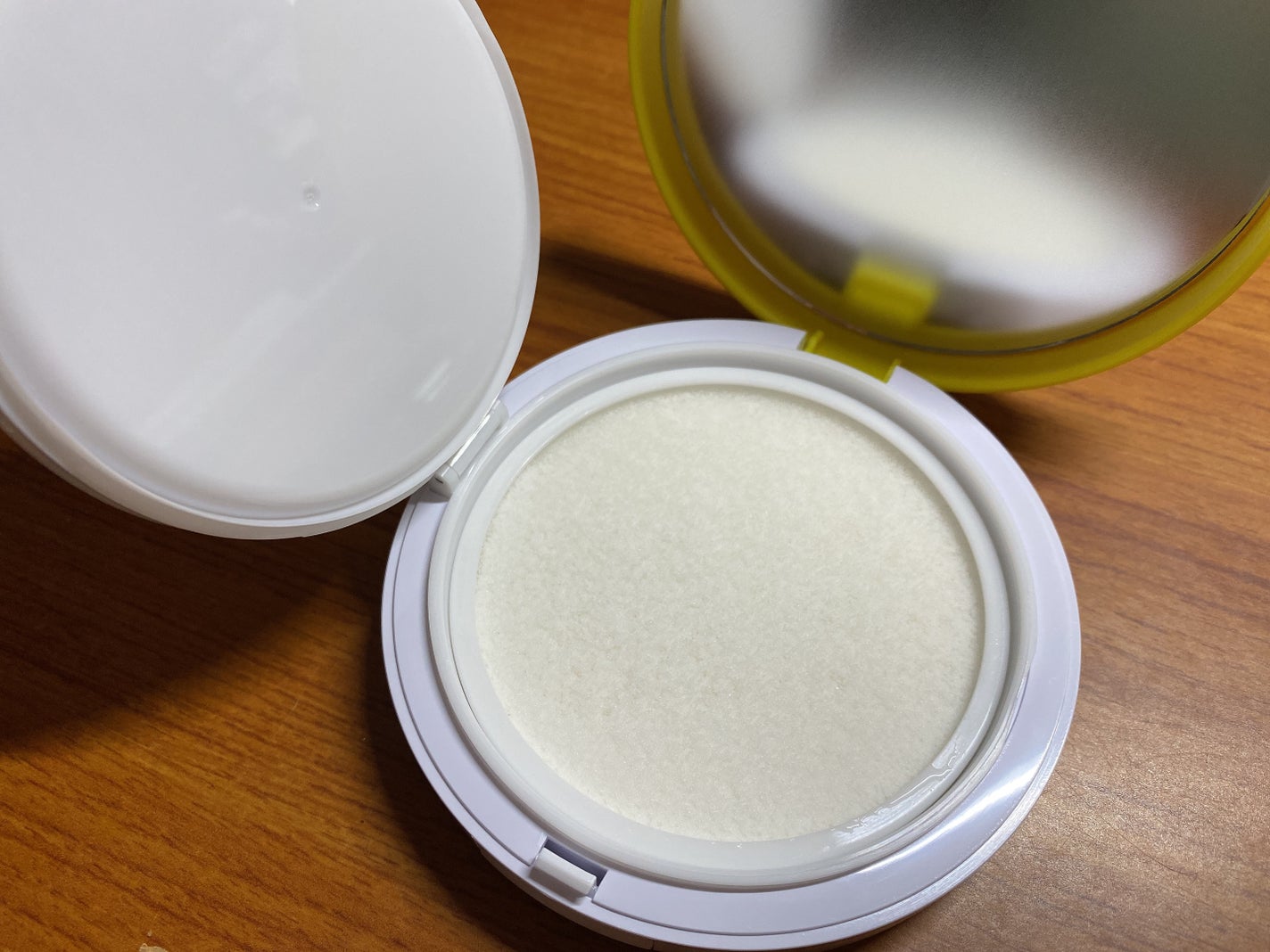 フジコあぶらとりウォーターパウダー/Fujiko/プレストパウダーを使ったクチコミ(4枚目)