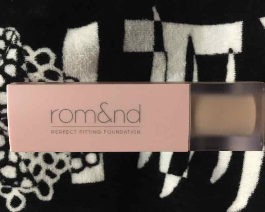 パーフェクト フィッティング ファンデーション/rom&nd/クリーム・エマルジョンファンデーションを使ったクチコミ(1枚目)