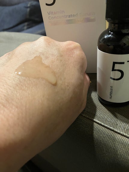 5番 白玉グルタチオンC美容液/numbuzin/美容液を使ったクチコミ(4枚目)