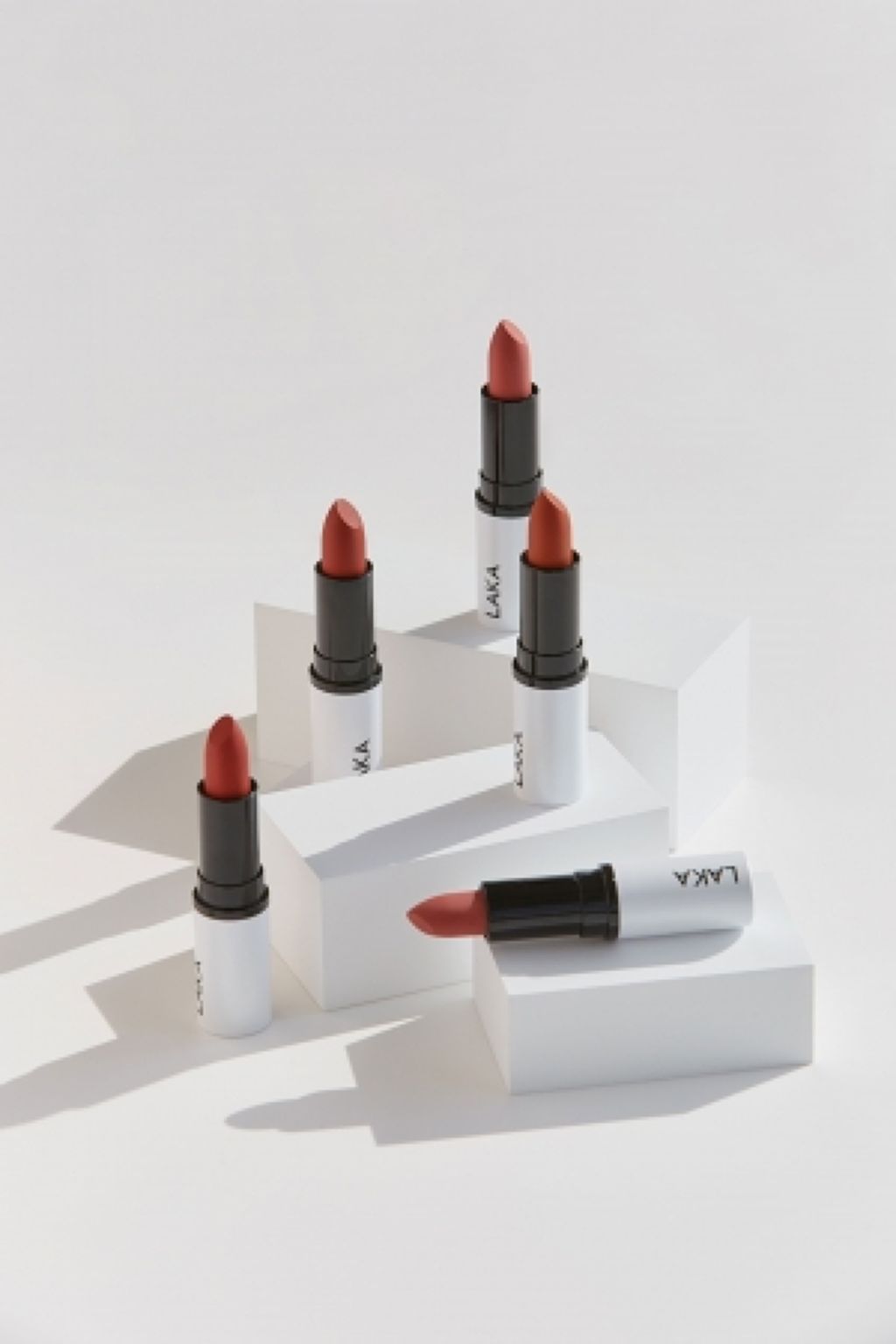 Laka スムースマットリップスティック