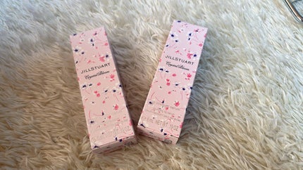 ジルスチュアート クリスタルブルーム リップブーケ セラム/JILL STUART/リッププランパーを使ったクチコミ(1枚目)