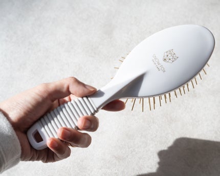 プレミアム FOXカッサ ヘアブラシ/SNOW FOX SKINCARE/ヘアブラシを使ったクチコミ(4枚目)