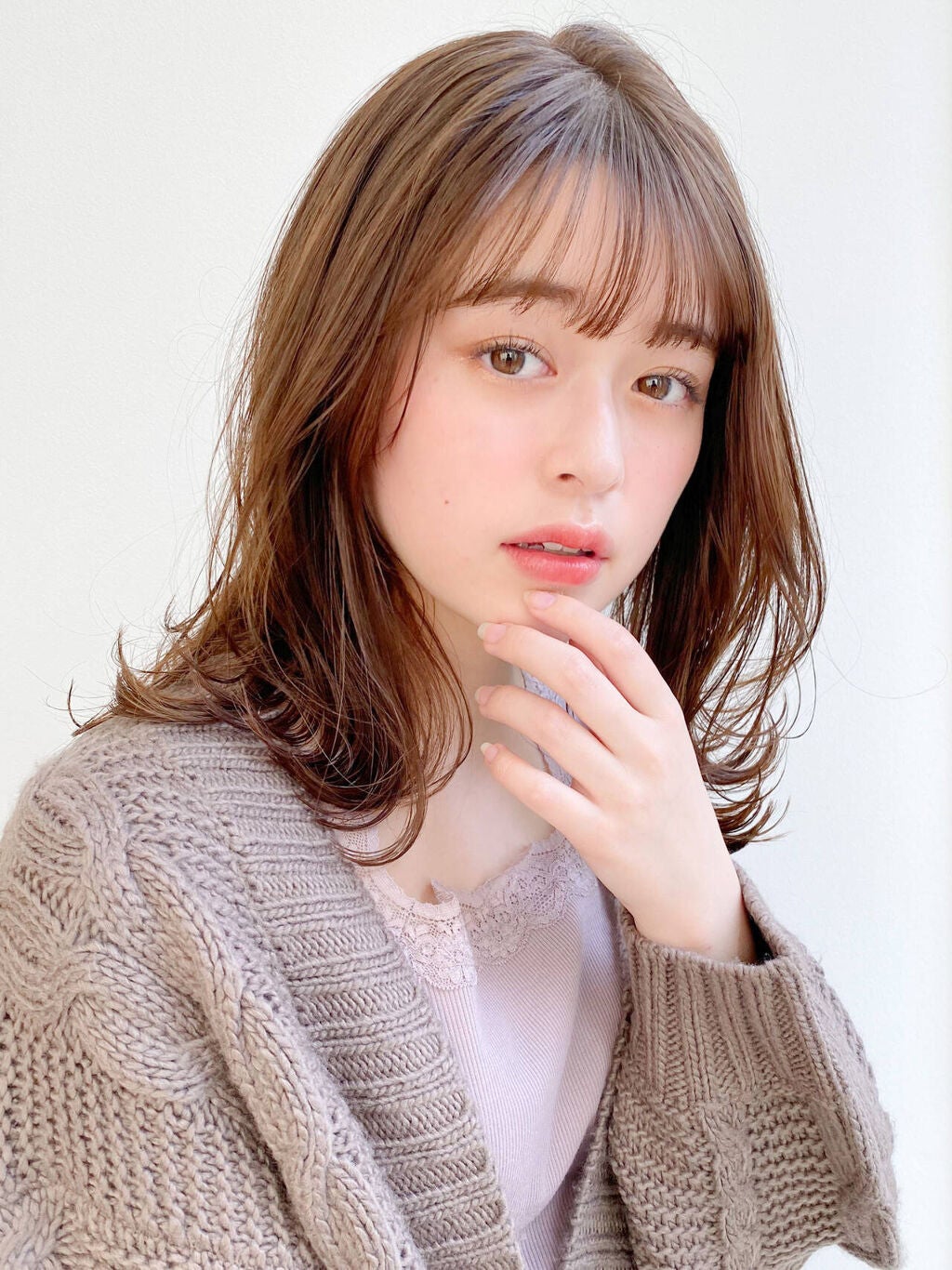 ニキビができているときでもOK!おすすめファンデーション&選び方紹介のサムネイル