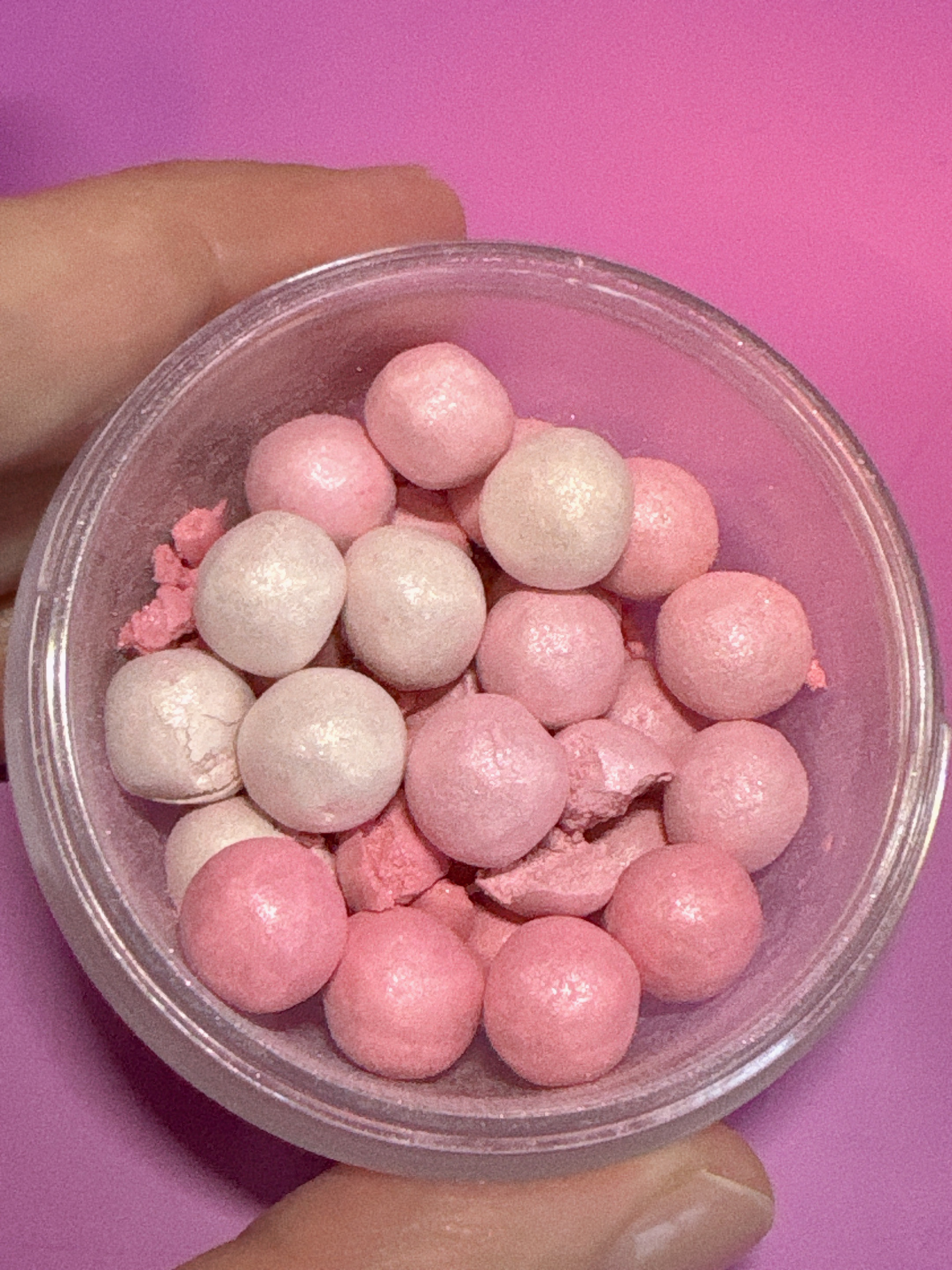 シアーパールパウダー 02 ベリーグロー/rom&nd/ルースパウダーを使ったクチコミ（3枚目）