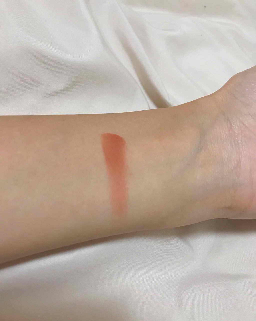 UR GLAM POWDER EYESHADOW/U R GLAM/単色アイシャドウを使ったクチコミ(2枚目)