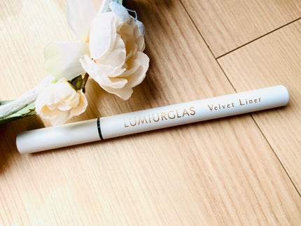 ベルベットライナー/LUMIURGLAS/リキッドアイライナーを使ったクチコミ(4枚目)