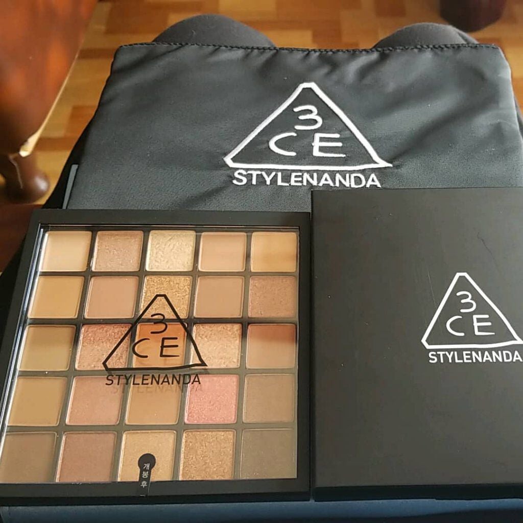 しぉん on LIPS 「コスメ好きのそこの貴方!!少し覗いてってください🤗金欠なのにつ..」(1枚目)