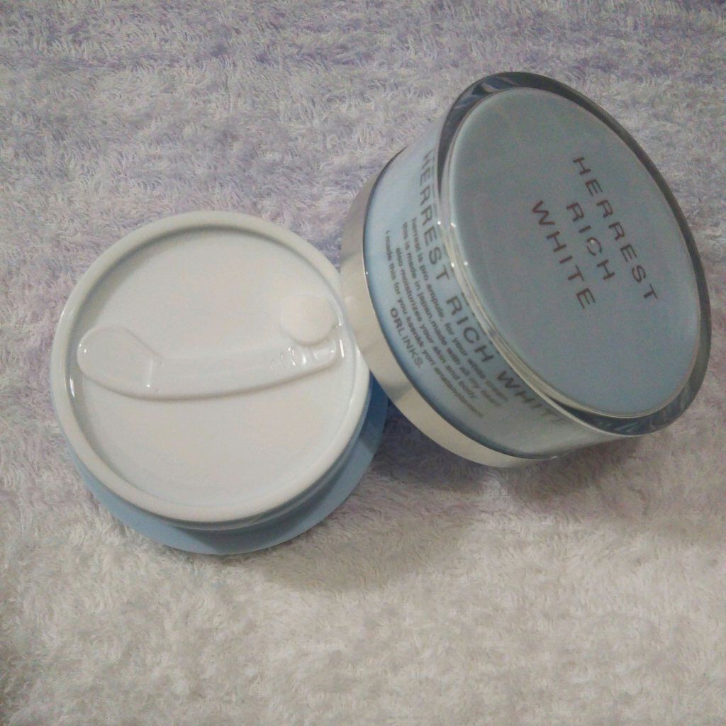 HERREST RICH WHITE/HERREST/オールインワン化粧品を使ったクチコミ(3枚目)