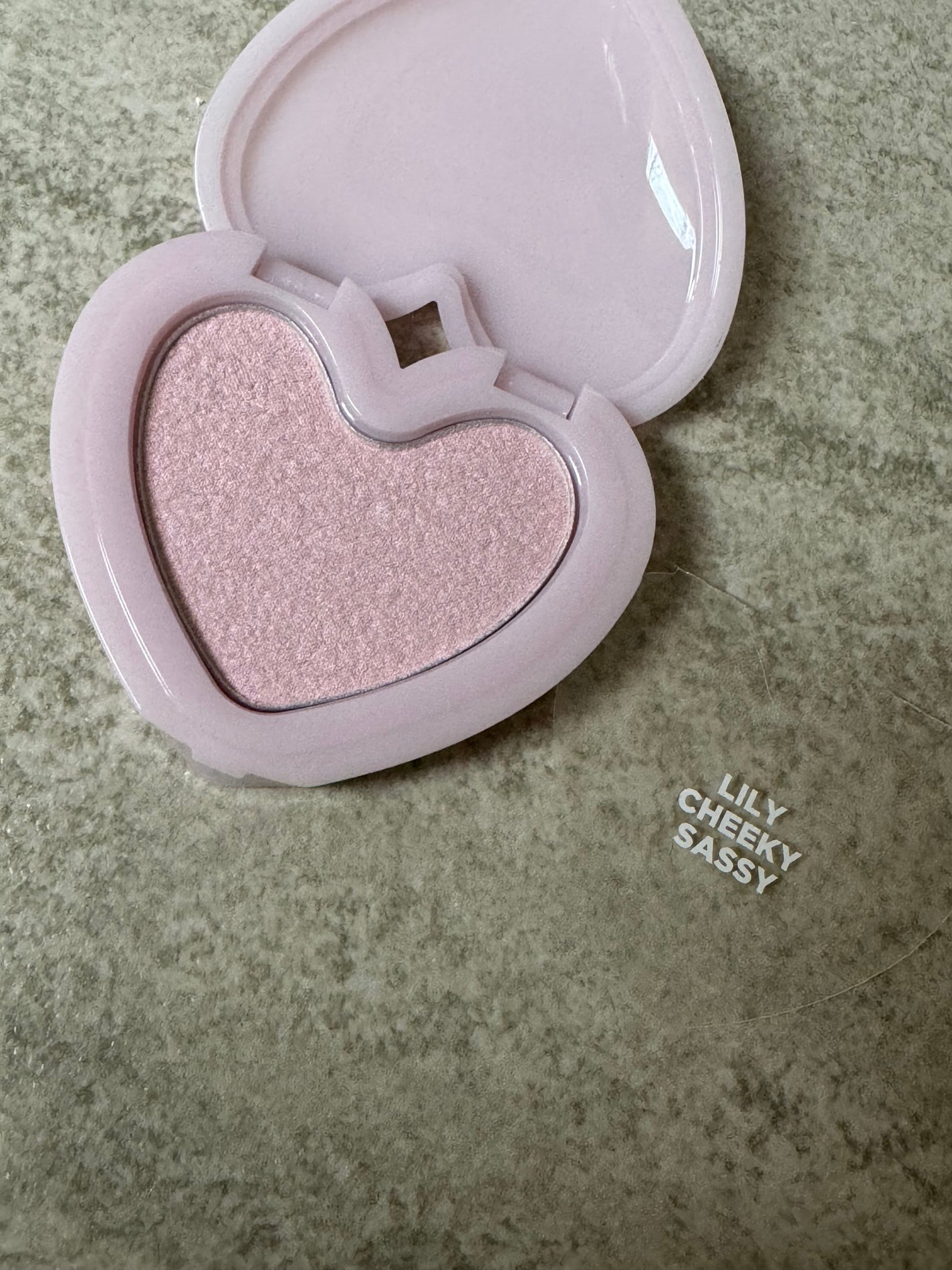 Luv Beam Cheek/lilybyred/パウダーチークを使ったクチコミ(3枚目)