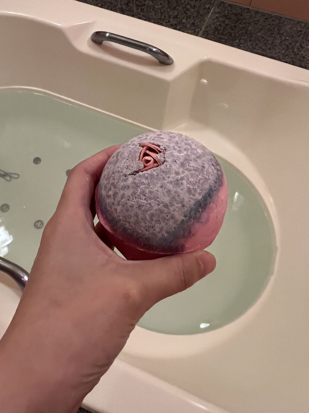 セクシー・ダイナマイト/ラッシュ/炭酸系入浴剤を使ったクチコミ（1枚目）