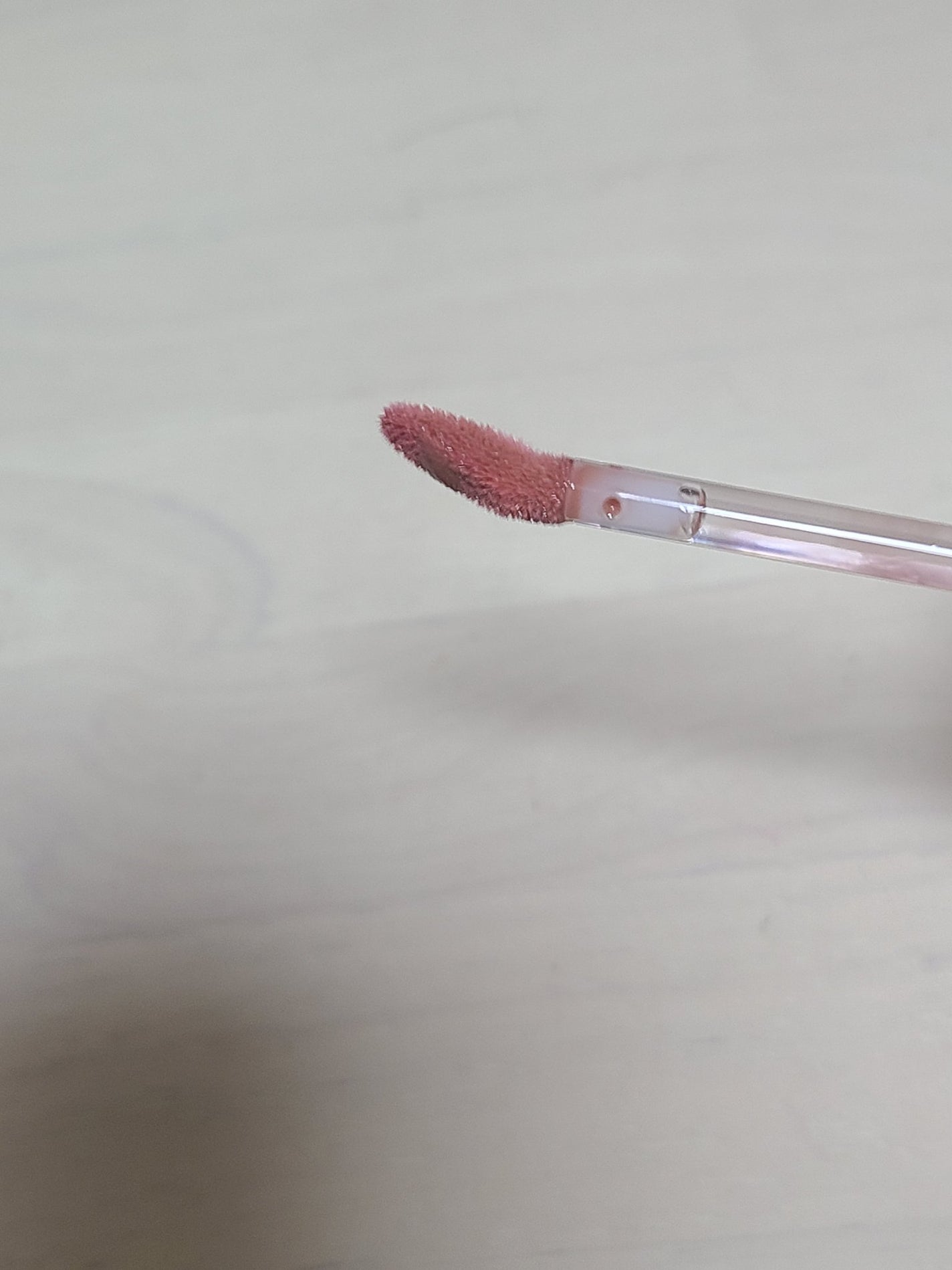 グラスティングカラーグロス/rom&nd/リップグロスを使ったクチコミ(2枚目)