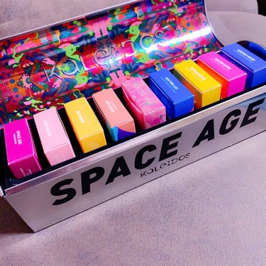 Kaleidos Makeup！！
Space age highlighter Set

去年買ったBF品♥️

めちゃめちゃ届くの遅かったケド
めちゃめちゃ可愛いから許す！！！

もったいなくてまださ