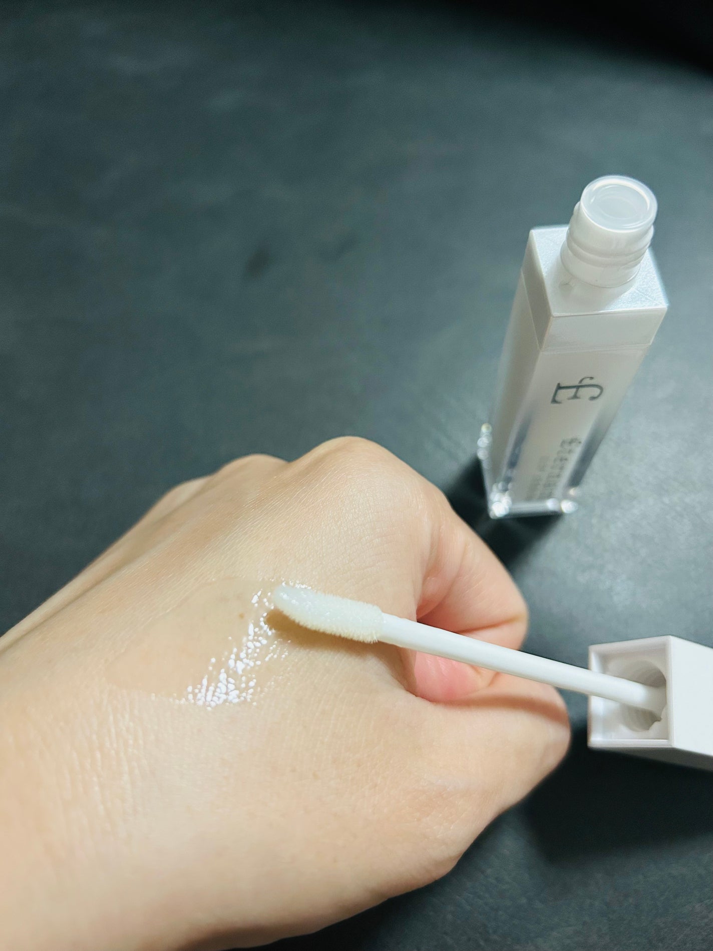 エテルナムリップセラム /エテルナム/リップ美容液を使ったクチコミ(2枚目)