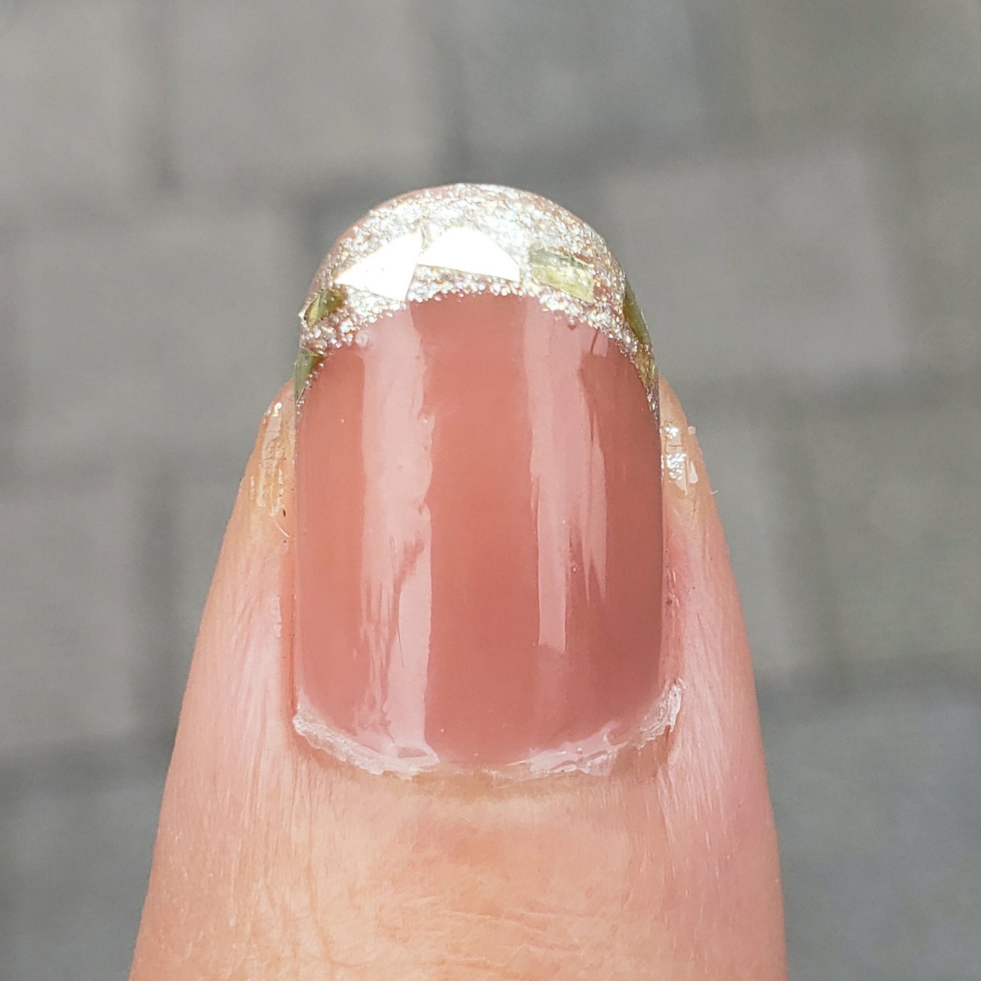 土木系おねいさん on LIPS 「明けましておめでとうございます🖤新年最初のネイルはガラスフレン..」(6枚目)