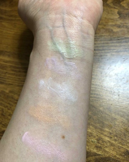 カラースキンプライマーUV/コフレドール/化粧下地を使ったクチコミ(4枚目)