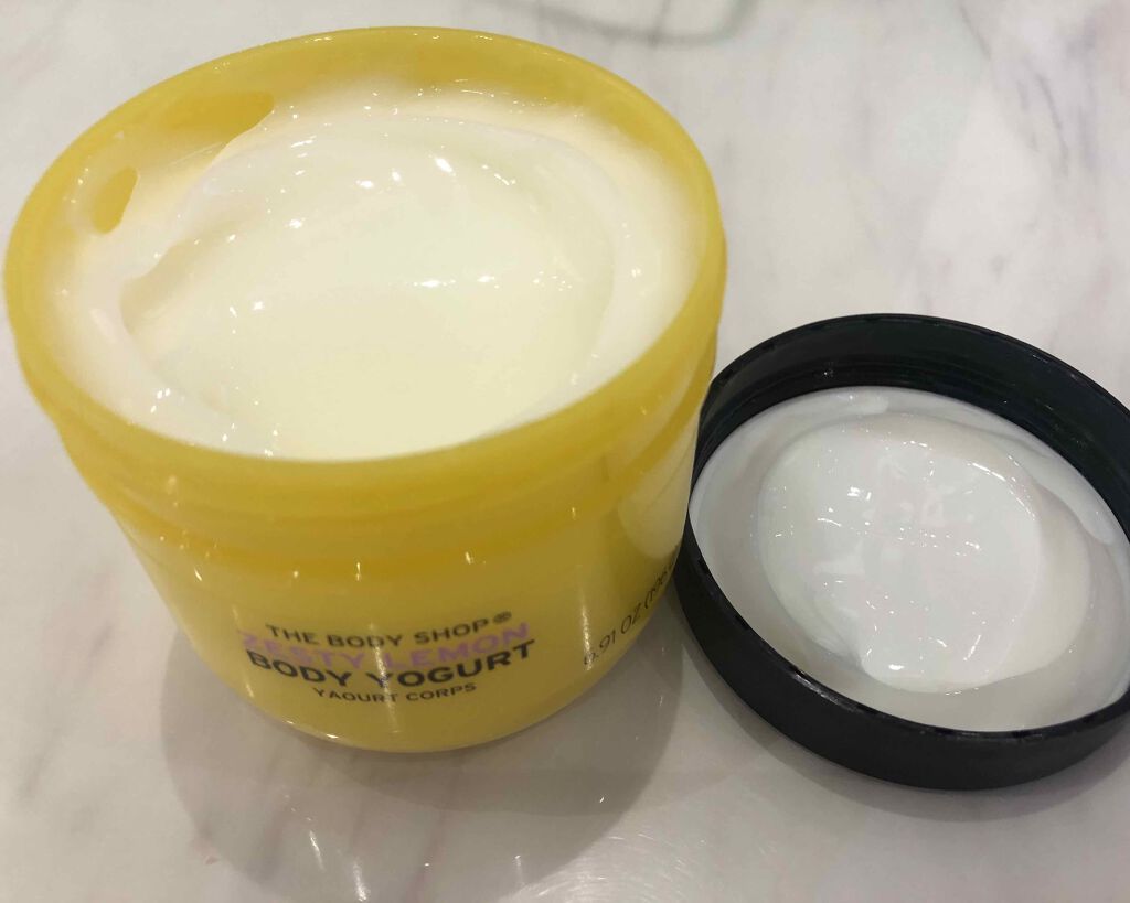 ボディヨーグルト ゼスティレモン/THE BODY SHOP/ボディローションを使ったクチコミ（2枚目）