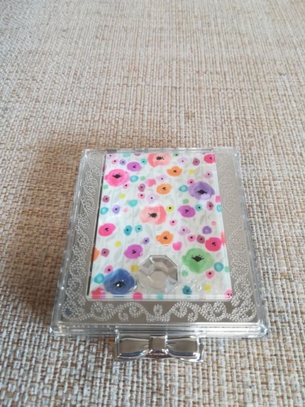 リボンクチュール アイズ/JILL STUART/アイシャドウパレットを使ったクチコミ(2枚目)