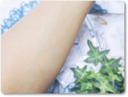 美容液化粧水/麗凍化粧品/化粧水を使ったクチコミ(5枚目)