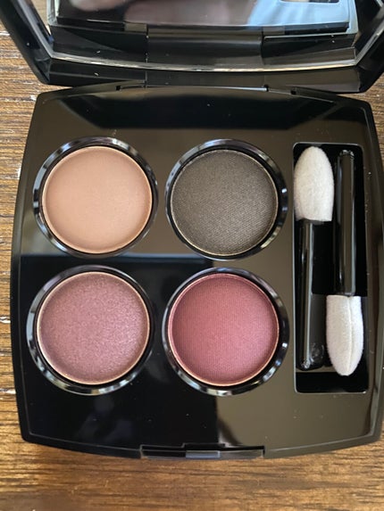 レ キャトル オンブル/CHANEL/アイシャドウパレットを使ったクチコミ(5枚目)