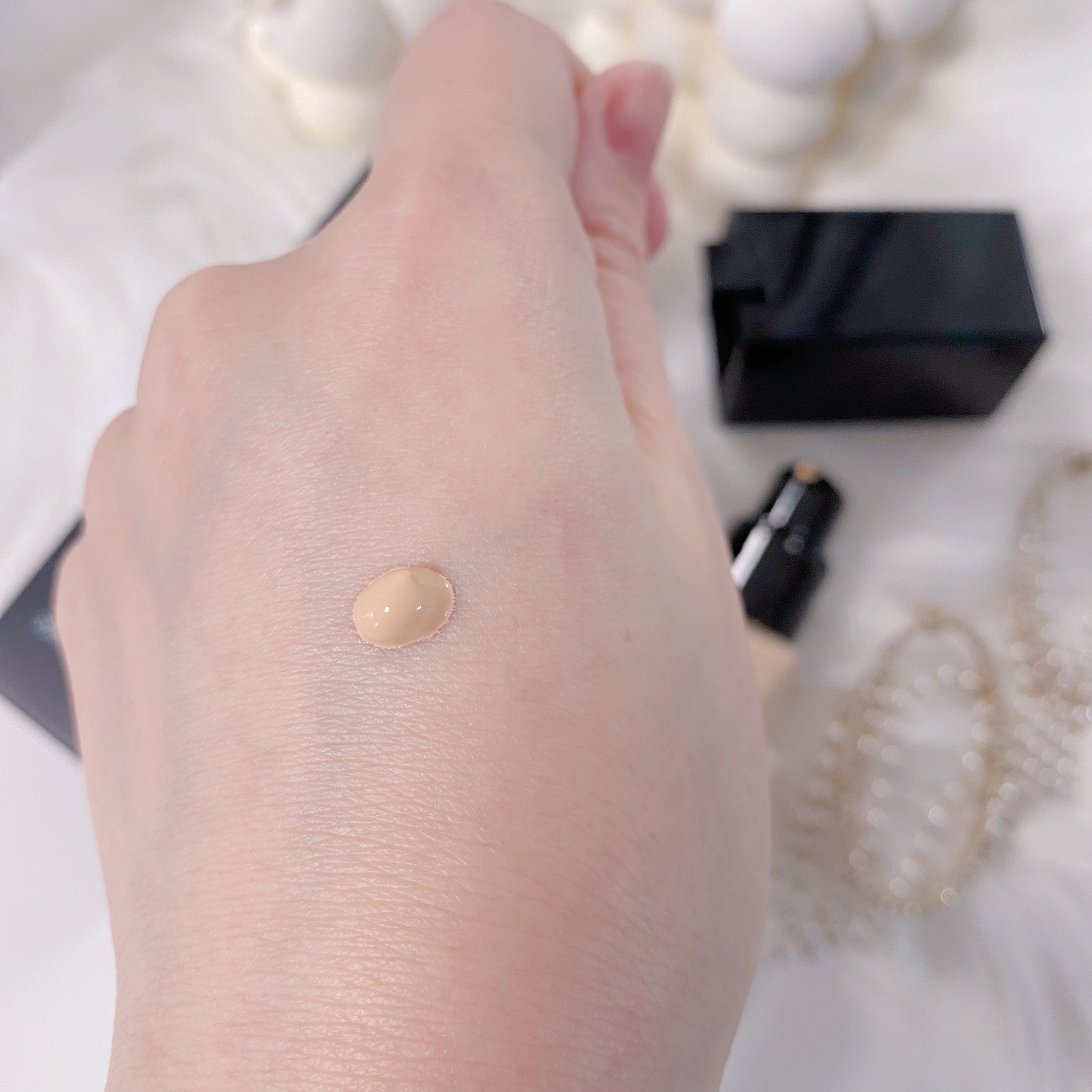 スキンフィット ファンデーション 01/LionWell（ライオンウェル）/リキッドファンデーションを使ったクチコミ（2枚目）