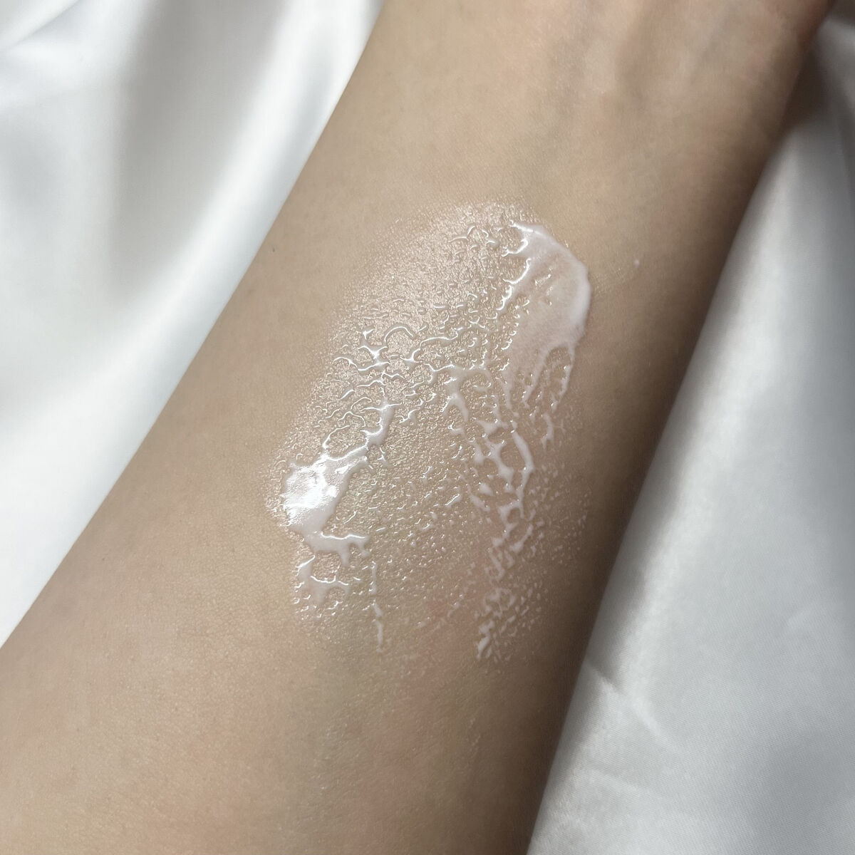 サンスクリーン+  モイスト日焼け止め＜日焼け止め＞/DR.WU/日焼け止めクリームを使ったクチコミ（3枚目）