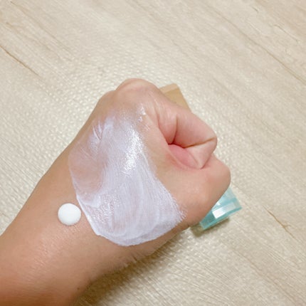 ããªã¬UV ã¢ã¯ã¢ãªãã ãŠã©ãŒã¿ãªãŒããŒã«ãã¯ãªãŒã ïŒæ°Žèèšæ¶UVïŒ/ããªã¬/æ¥çŒãæ¢ãã¯ãªãŒã ã䜿ã£ãã¯ãã³ãïŒ4æç®ïŒ