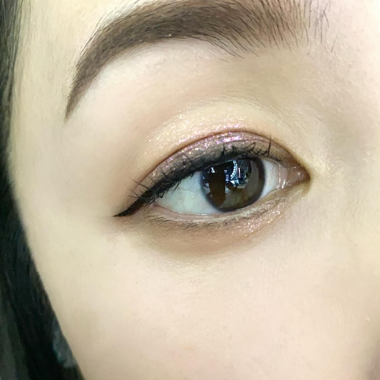 ザ リキッド アイシャドウ　ウルトラスパークル/ADDICTION/リキッドアイシャドウを使ったクチコミ（3枚目）