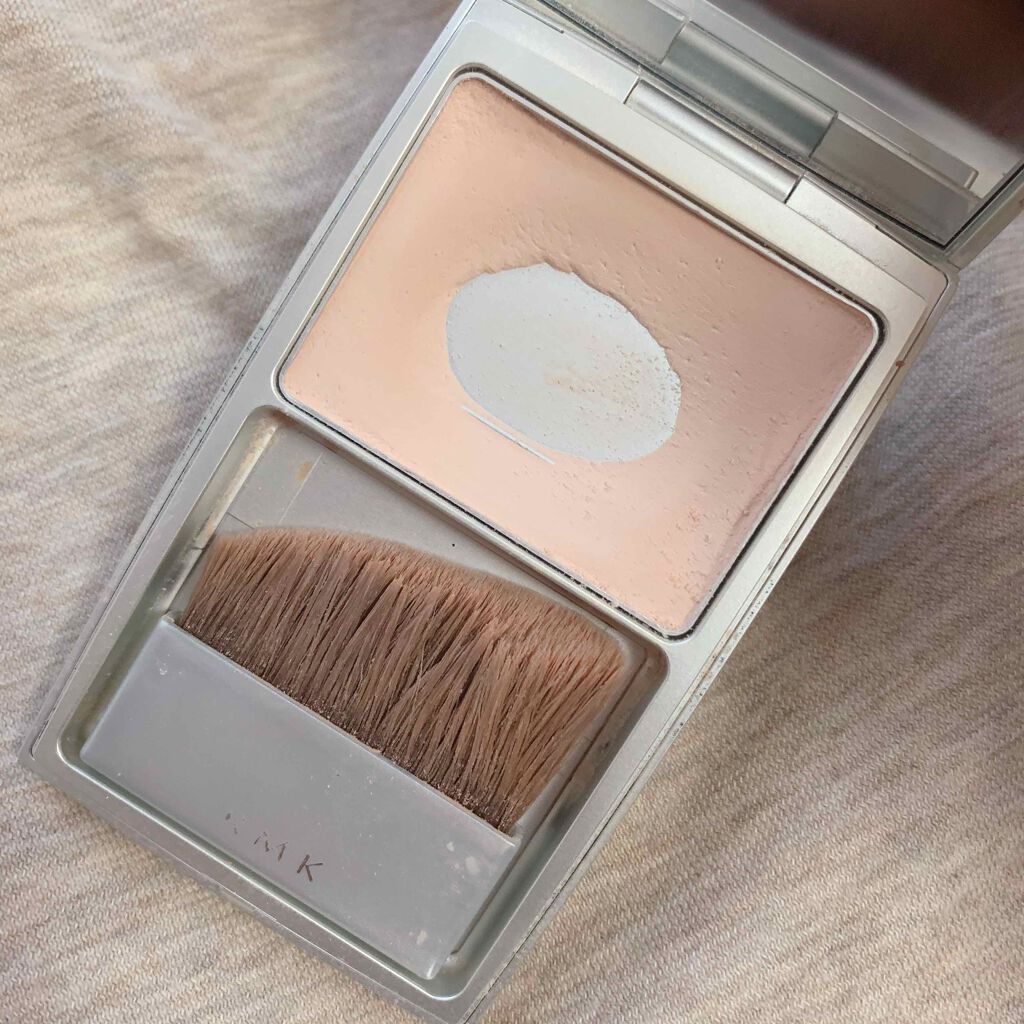 RMK シルクフィットフェイスパウダー/RMK/プレストパウダーを使ったクチコミ(2枚目)