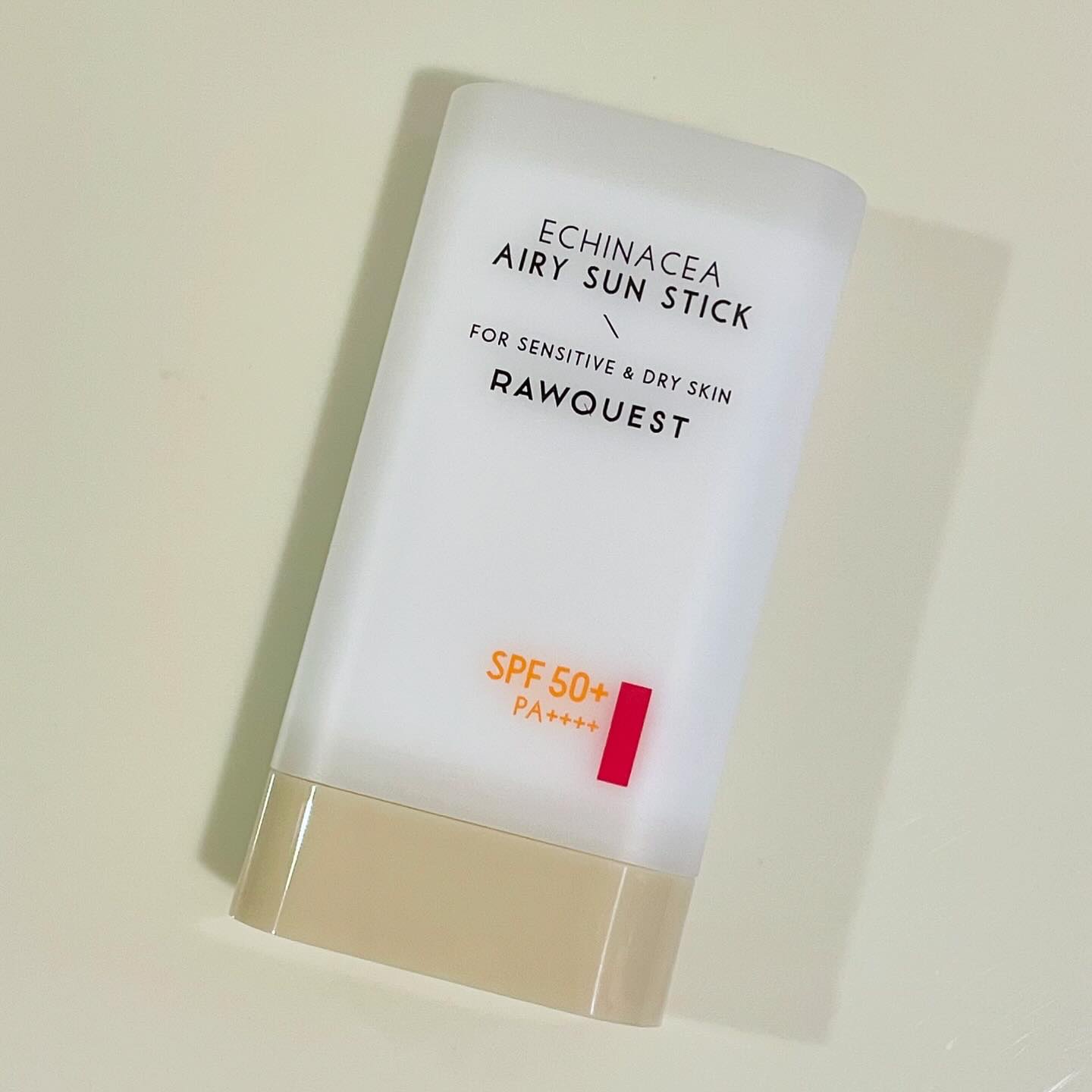 エネキシア　エアリーサンスティック/RAWQUEST/日焼け止めスティックを使ったクチコミ（2枚目）