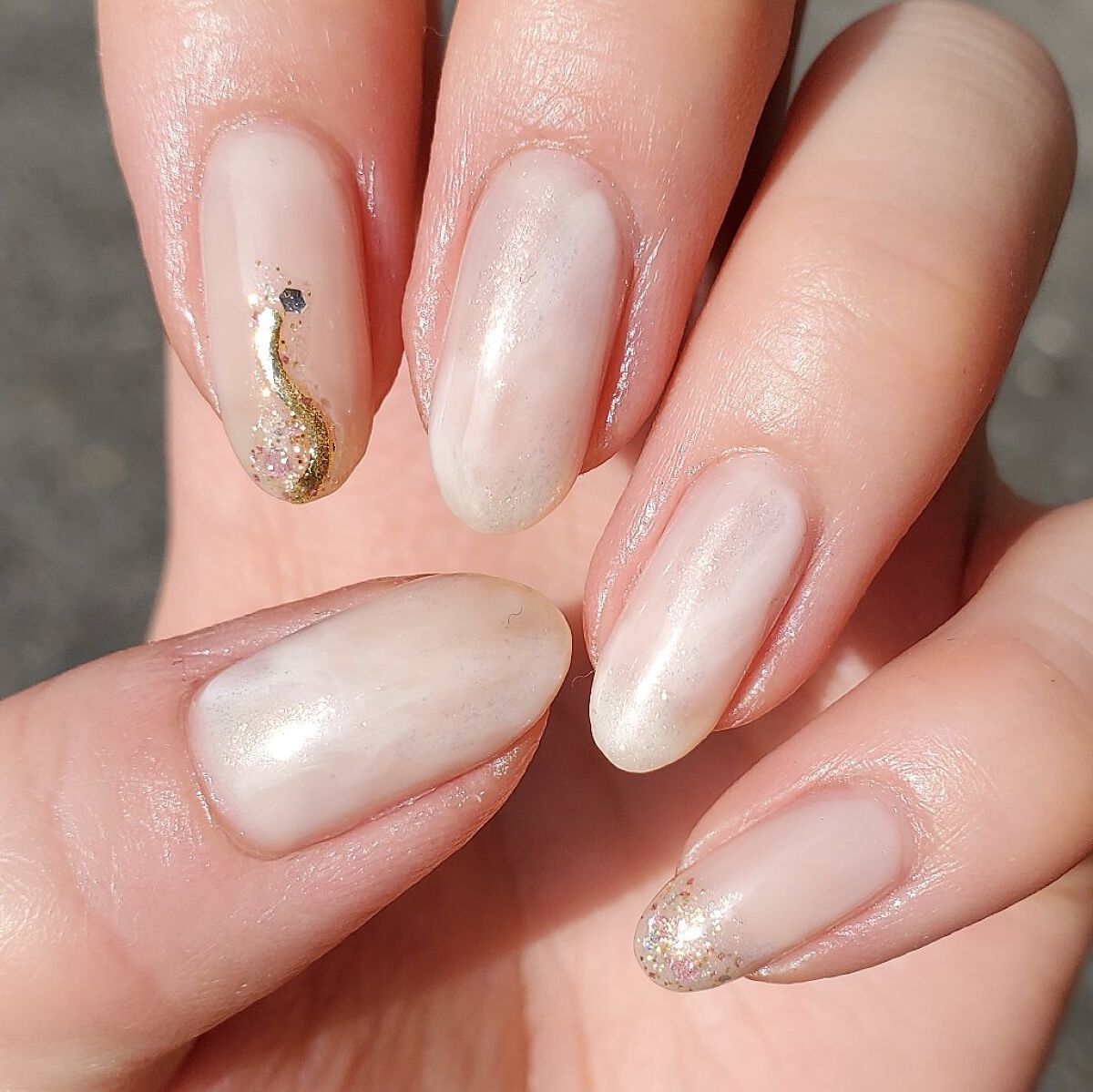 カラフルネイルズ/キャンメイク/マニキュアを使ったクチコミ（2枚目）