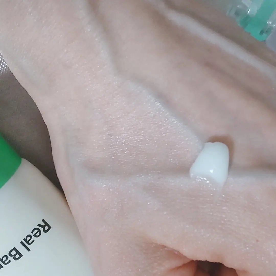 シカリリーフ RX カーミングクリーム/Real Barrier/フェイスクリームを使ったクチコミ（2枚目）