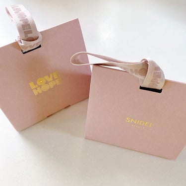 SNIDEL BEAUTY SNIDEL スパークルライナーのクチコミ「\SNIDEL BEAUTY 
　　　　　スナイデル ホリデー メイクアップ コフレ 2022.....」（3枚目）