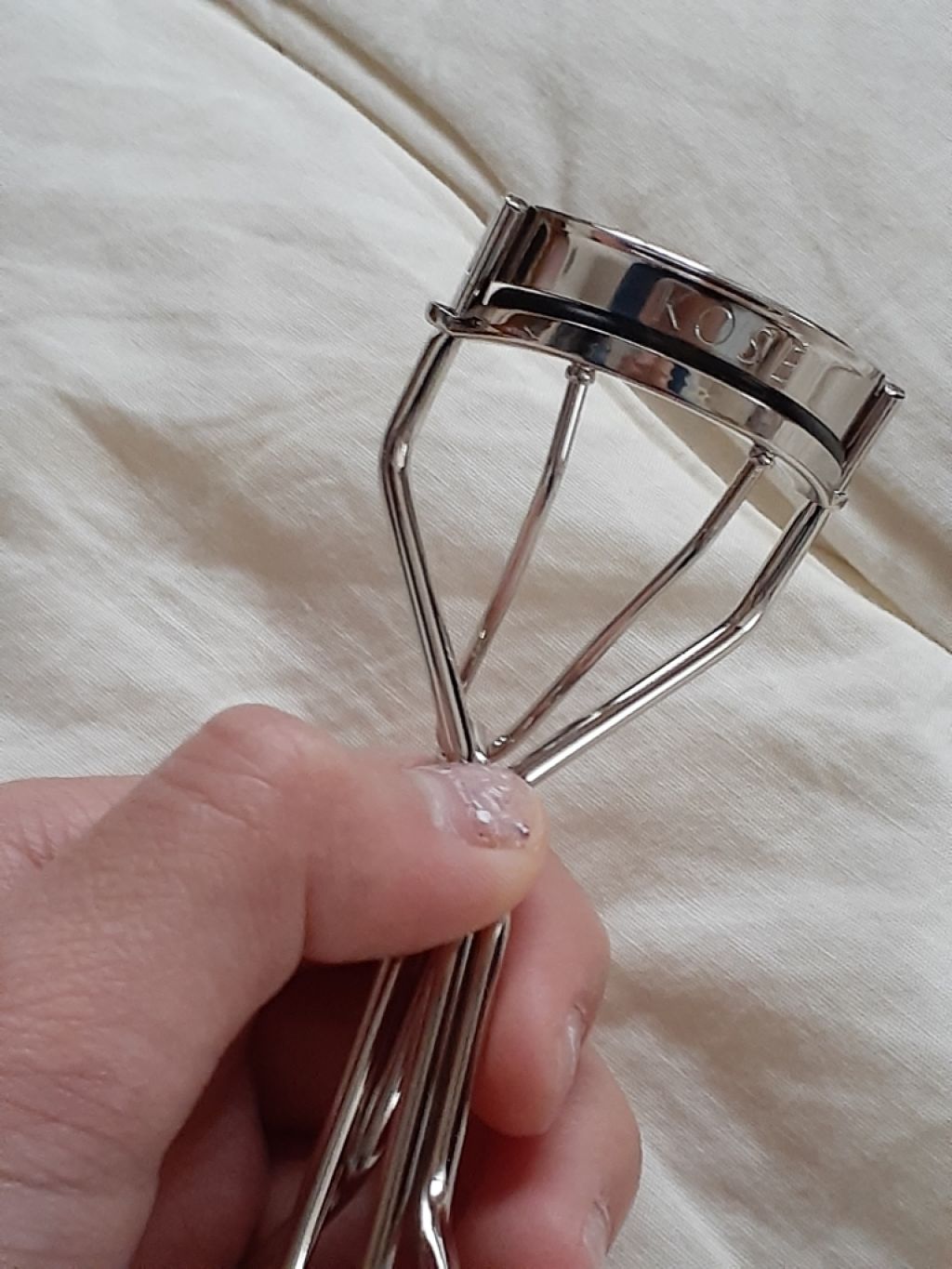 コーセーアイラッシュカーラー/コーセーコスメニエンス/ビューラーを使ったクチコミ（2枚目）