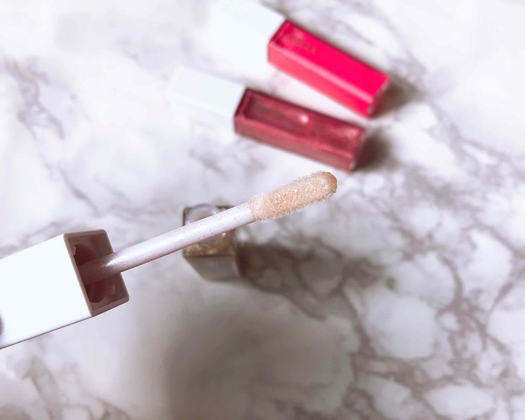 メスメリック グロスオン/CHICCA/リップグロスを使ったクチコミ(2枚目)