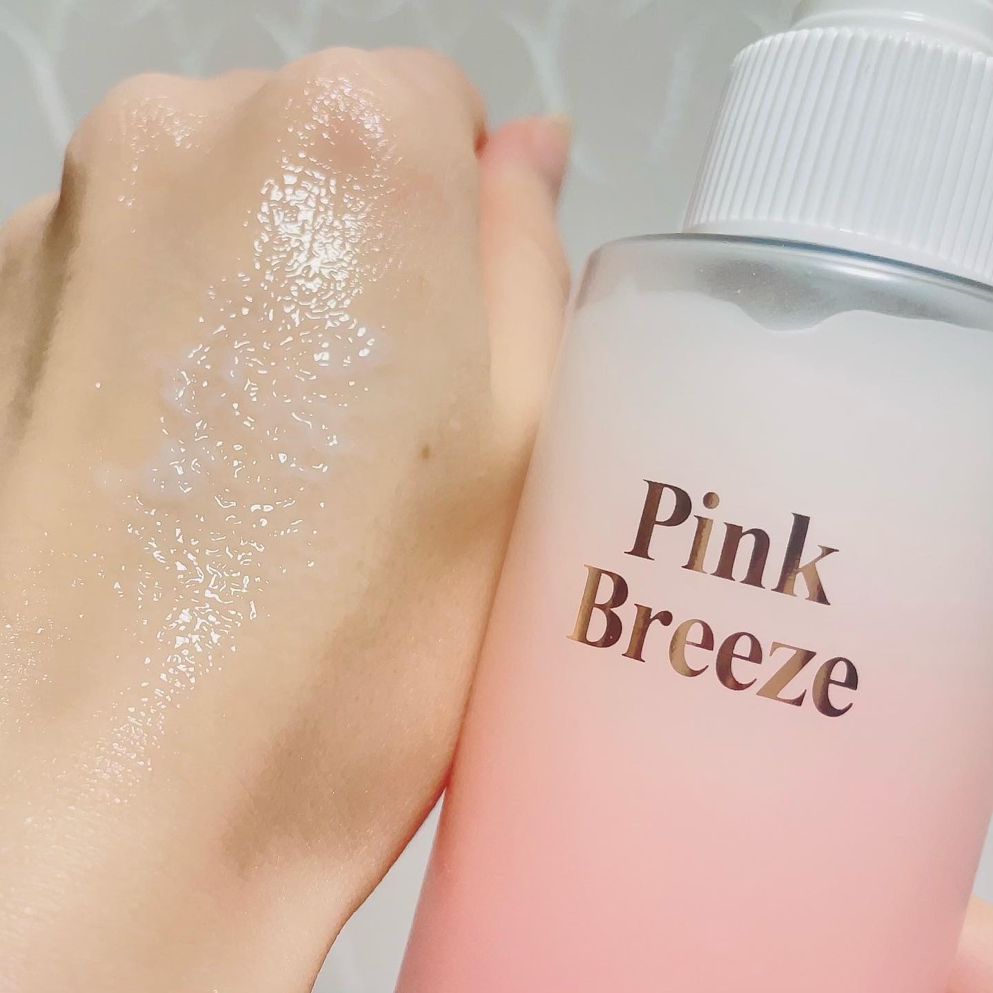 パフュームヘアパックインミスト Pink Breeze/Daleaf/アウトバストリートメントを使ったクチコミ（2枚目）
