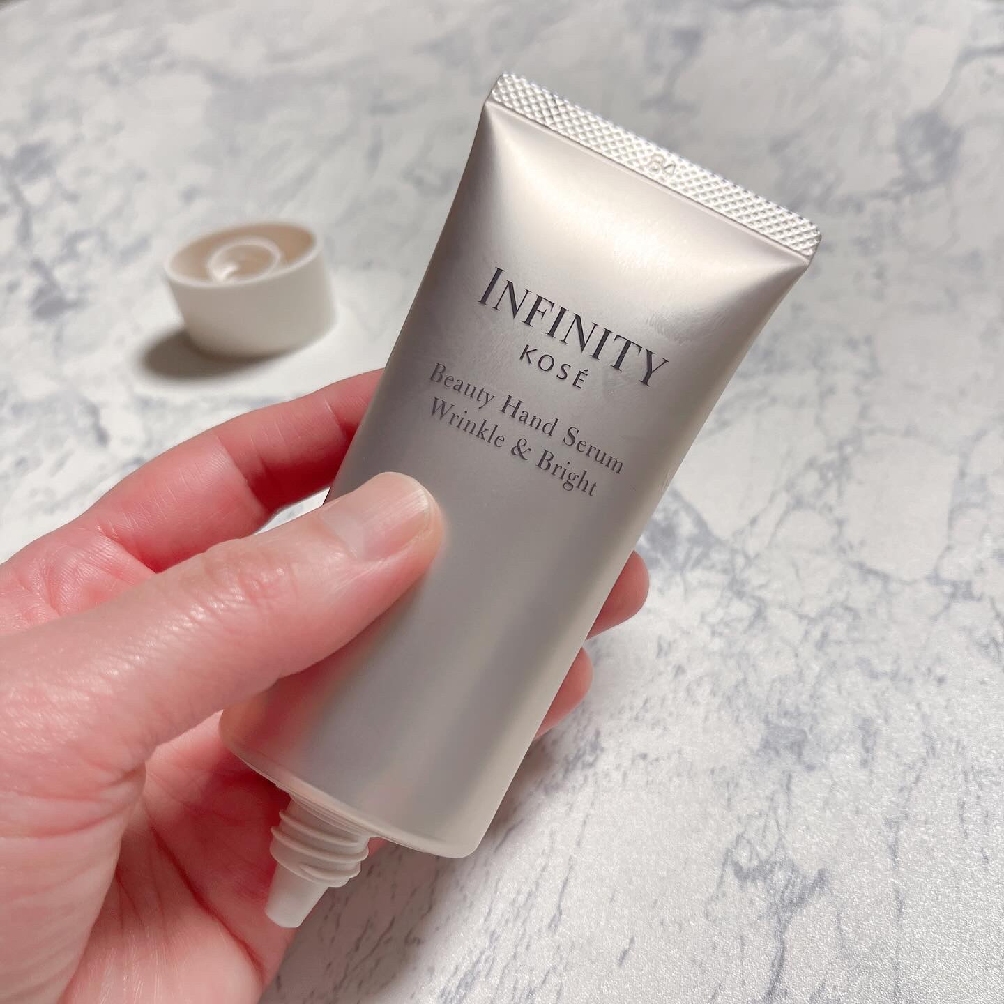 インフィニティ　ビューティーハンドセラム リンクル＆ブライト [医薬部外品]/インフィニティ/ハンドクリームを使ったクチコミ（3枚目）