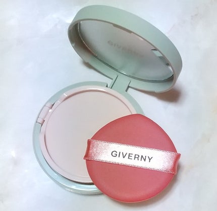 ジヴェルニー 密着カバークッション/GIVERNY/クッションファンデーションを使ったクチコミ(2枚目)