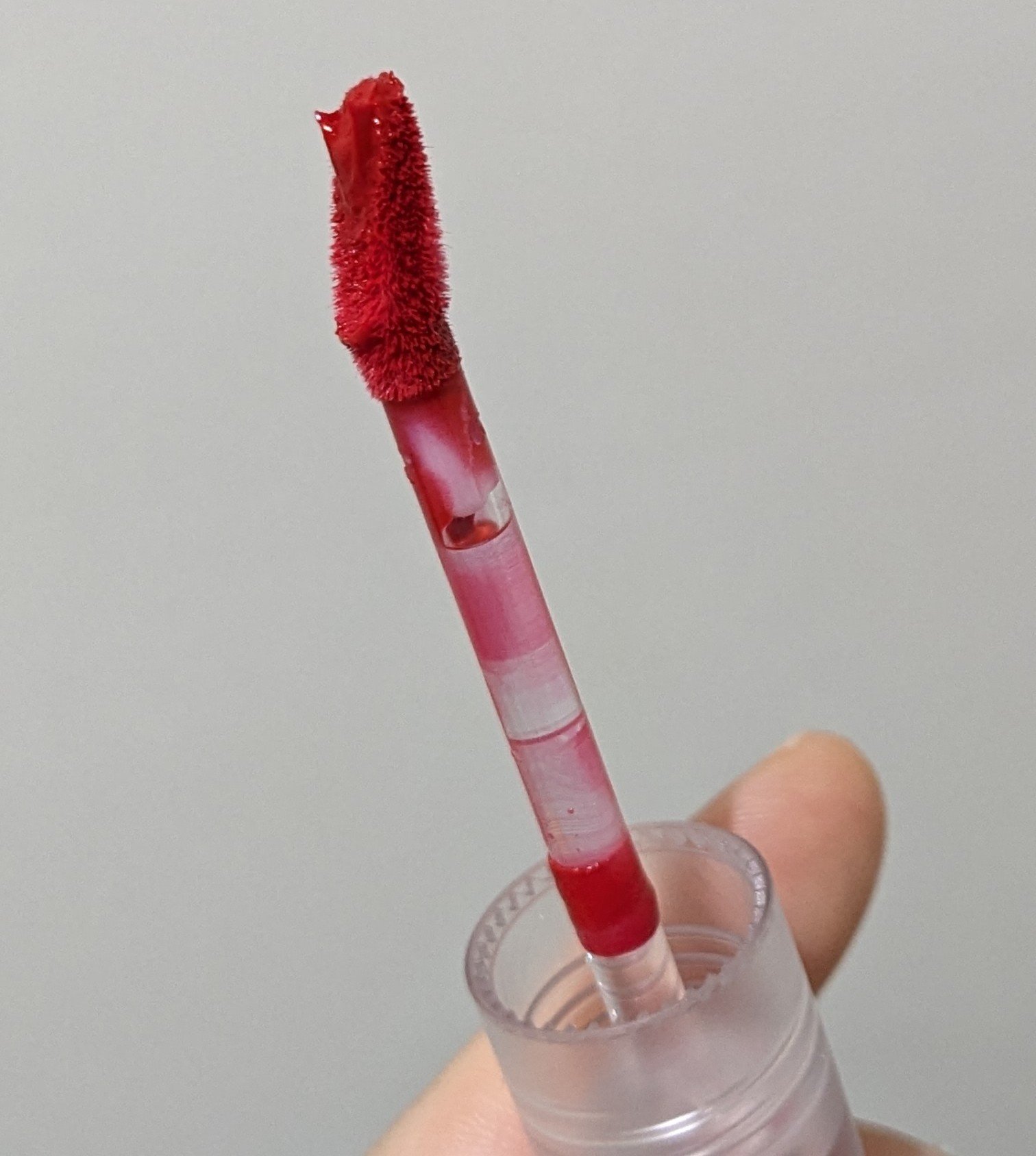 オーバーブラーフィクシングティント/LUNA/リップティントを使ったクチコミ（3枚目）